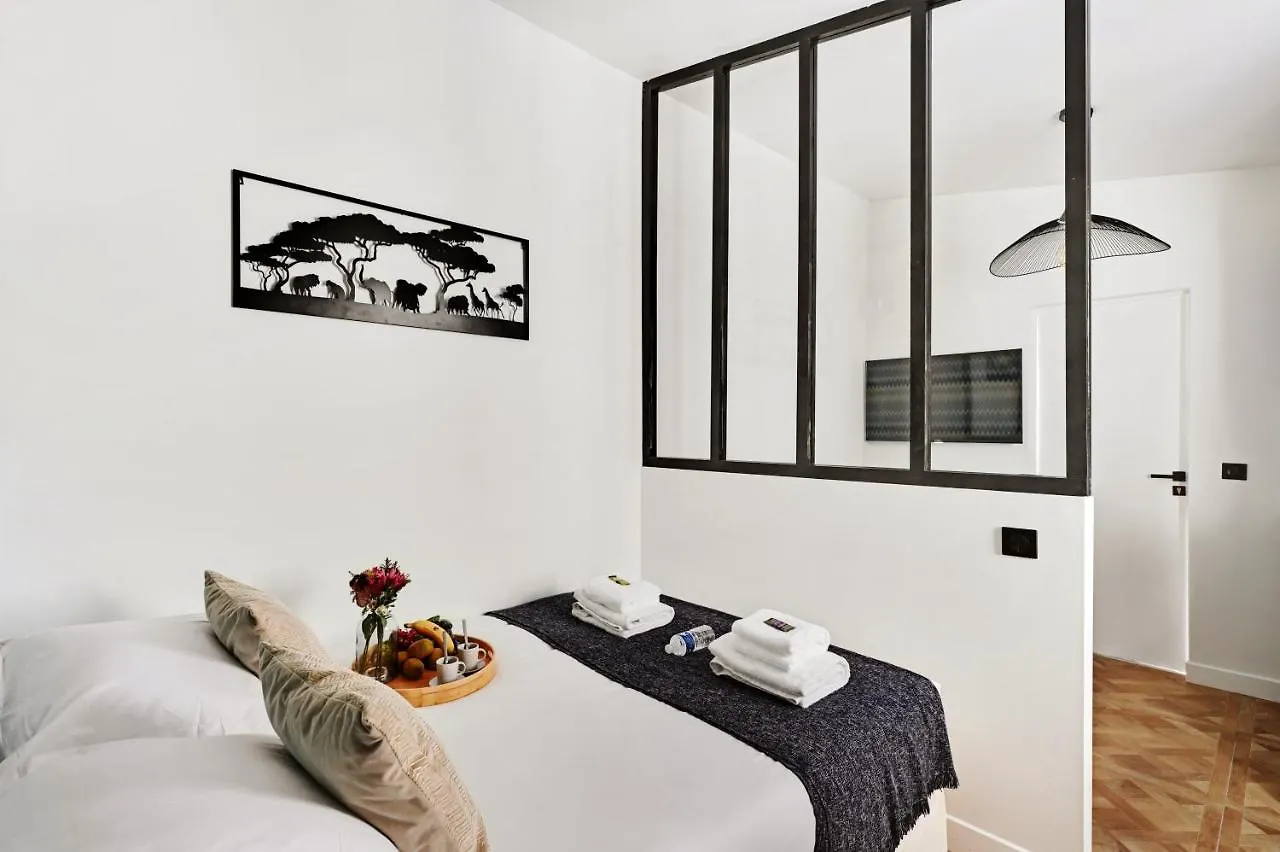 Cmg - Tour Eiffel Champs De Mars Apartman Párizs