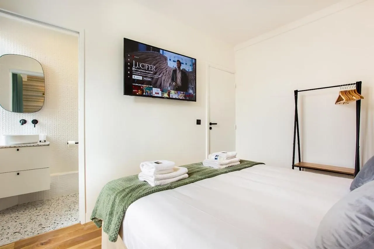 Apartman Cmg - Tour Eiffel Champs De Mars